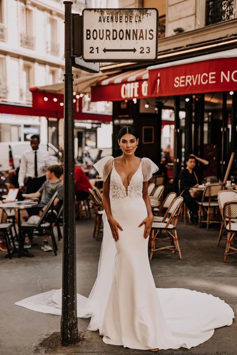 POSTCARDS FROM PARIS