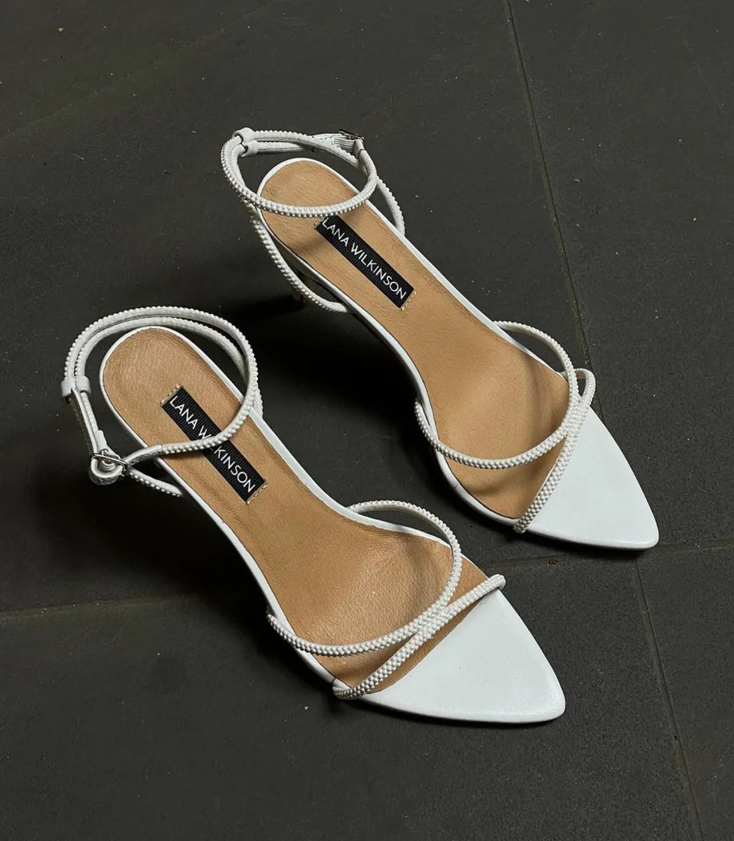 ULTIMATE GUIDE TO SHOES!