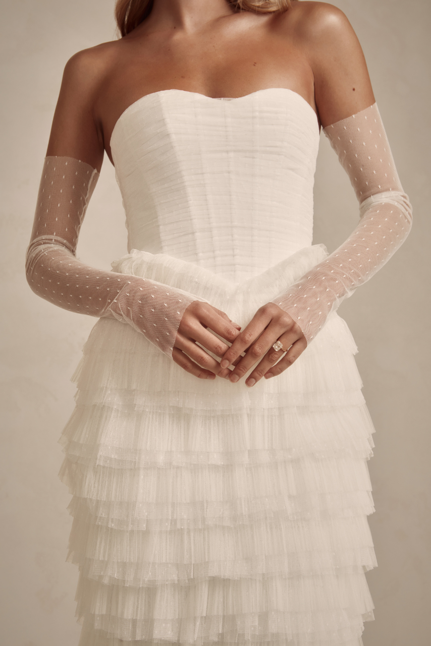 PROFESSIONAL CLEANING (VEILS & ACCESSORIES)